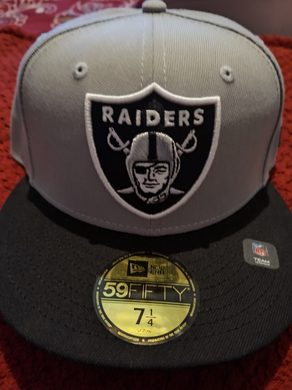 New Era Raiders Gray and Black Fitted 59FIFTY Cap